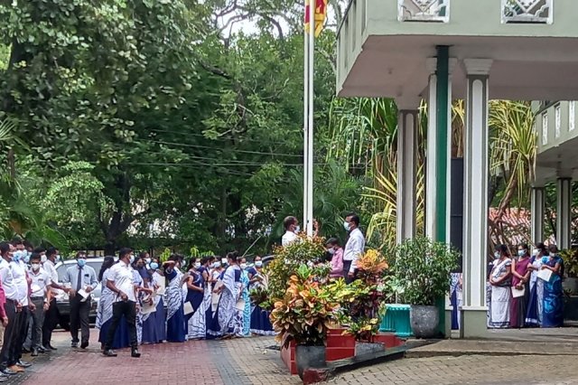 2022 නව වර්ෂයේ පොළොන්නරුව දිස්ත්‍රික් ලේකම් කාර්යාලයේ රාජකාරි කටයුතු ආරම්භ කිරීම